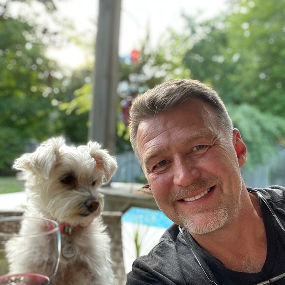 Meet your Posher, George - Picture 1 of 1